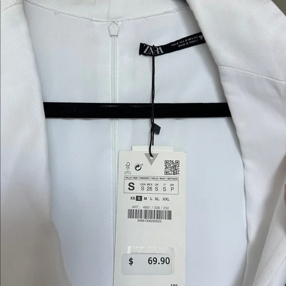 Zara White Short Sleeve Cutout Blazer Dress with Black Trim - Picture 2 of 6